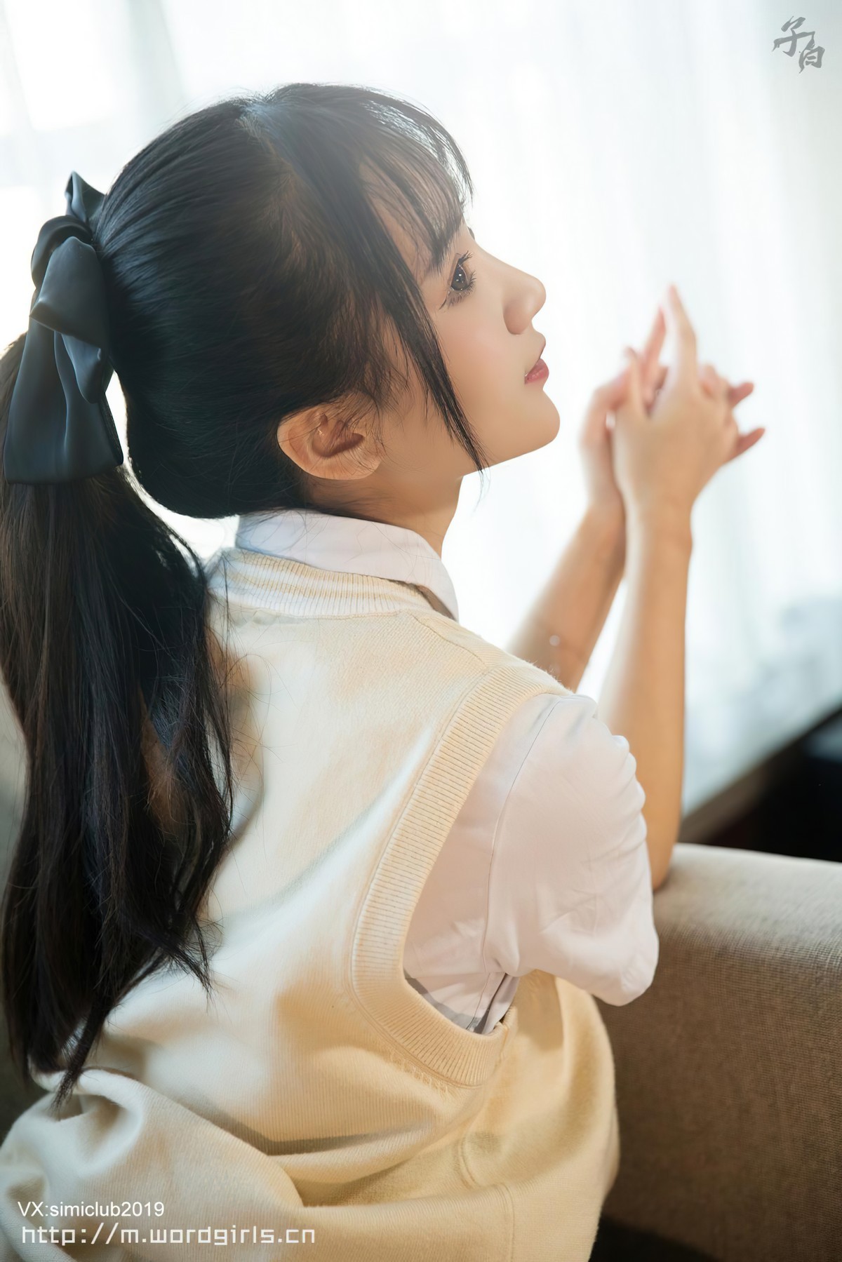 jpxgmn.cc[Toutiao头条女神]No.863_嫩模婴宁清纯少女主题私房性感百褶裙秀白嫩美腿迷人写真32P