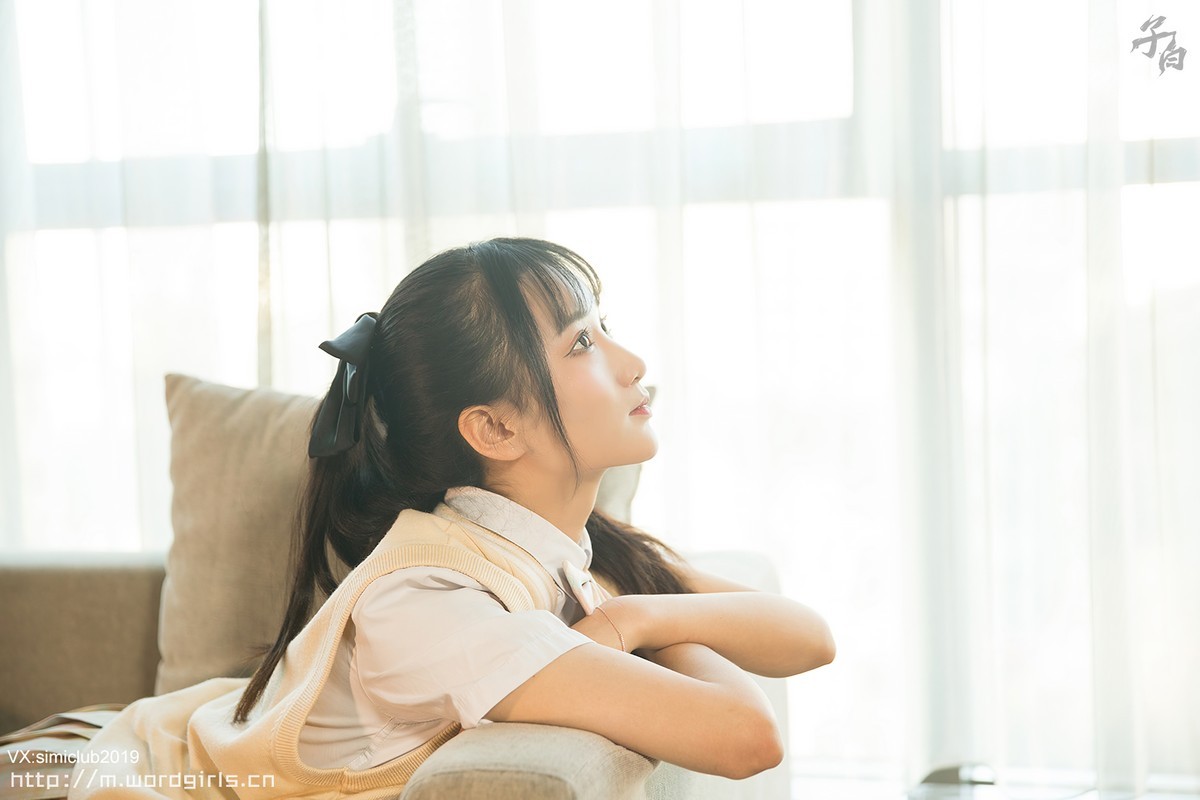 jpxgmn.cc[Toutiao头条女神]No.863_嫩模婴宁清纯少女主题私房性感百褶裙秀白嫩美腿迷人写真32P