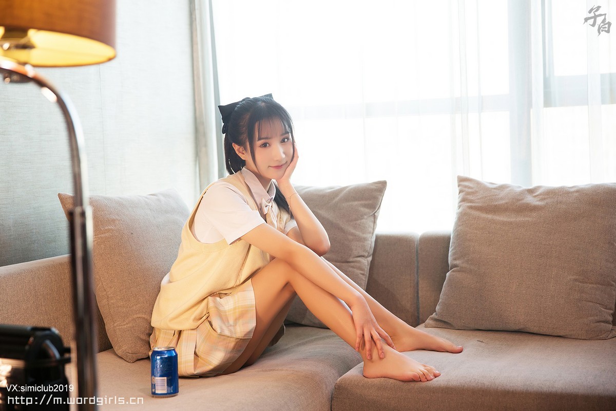 jpxgmn.cc[Toutiao头条女神]No.863_嫩模婴宁清纯少女主题私房性感百褶裙秀白嫩美腿迷人写真32P