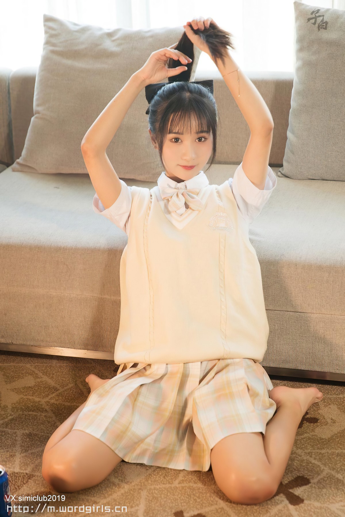 jpxgmn.cc[Toutiao头条女神]No.863_嫩模婴宁清纯少女主题私房性感百褶裙秀白嫩美腿迷人写真32P