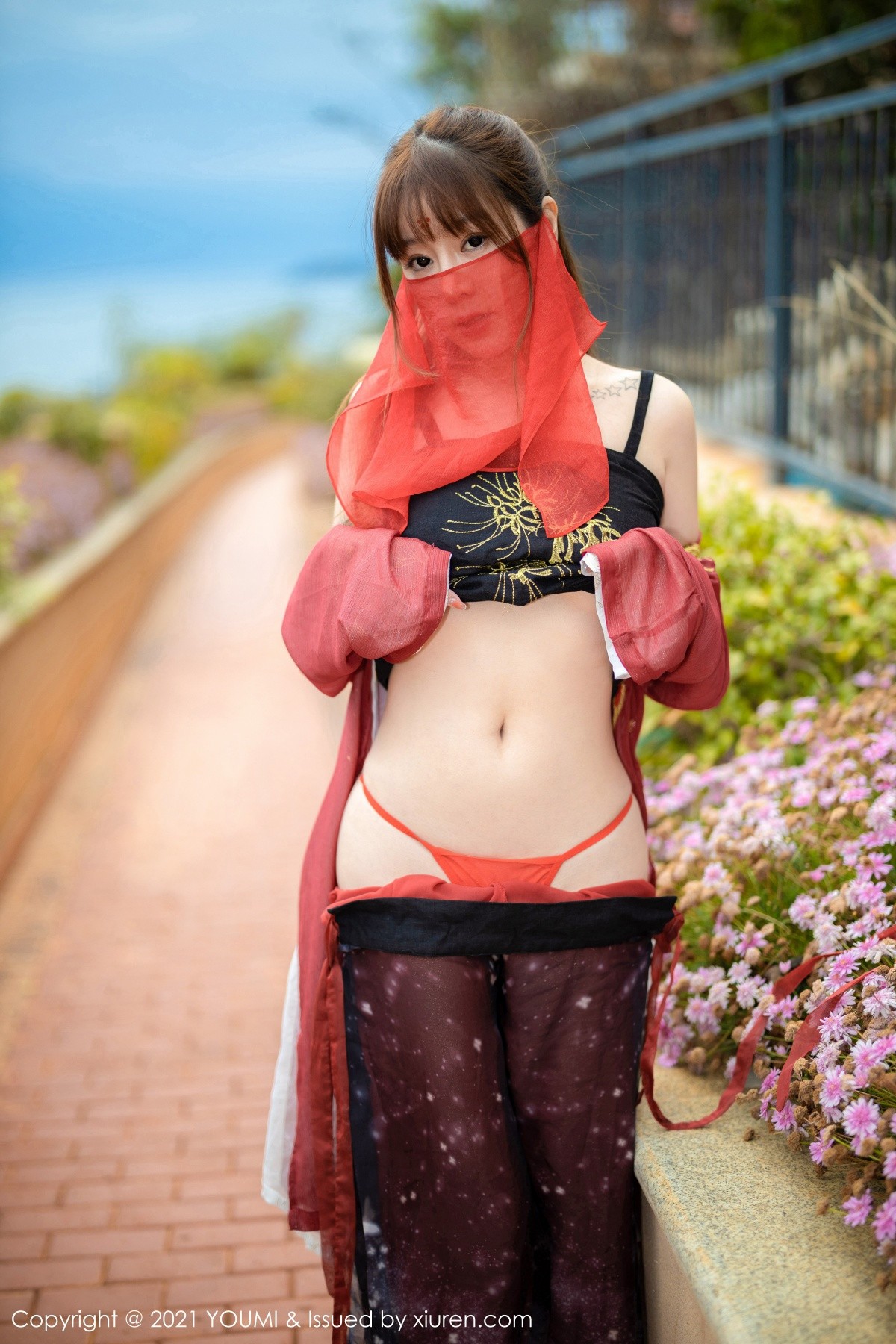 jpxgmn.cc[YouMi尤蜜荟]Vol.621_女神王雨纯大理旅拍异域风情服饰泳池里半脱撩人诱惑写真61P