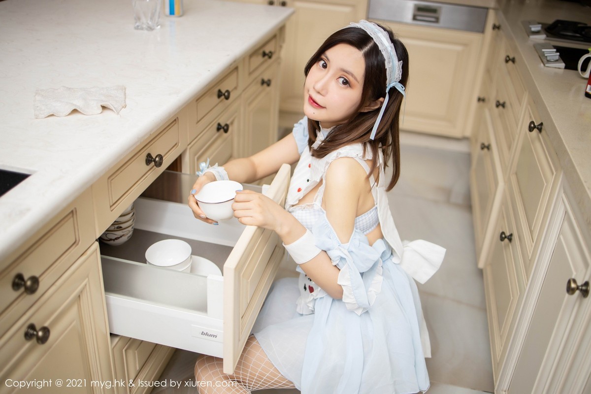 jpxgmn.cc[MyGirl美媛馆]Vol.504_女神绮里嘉Carina白色格子女仆装配白丝网袜极致魅惑写真70P