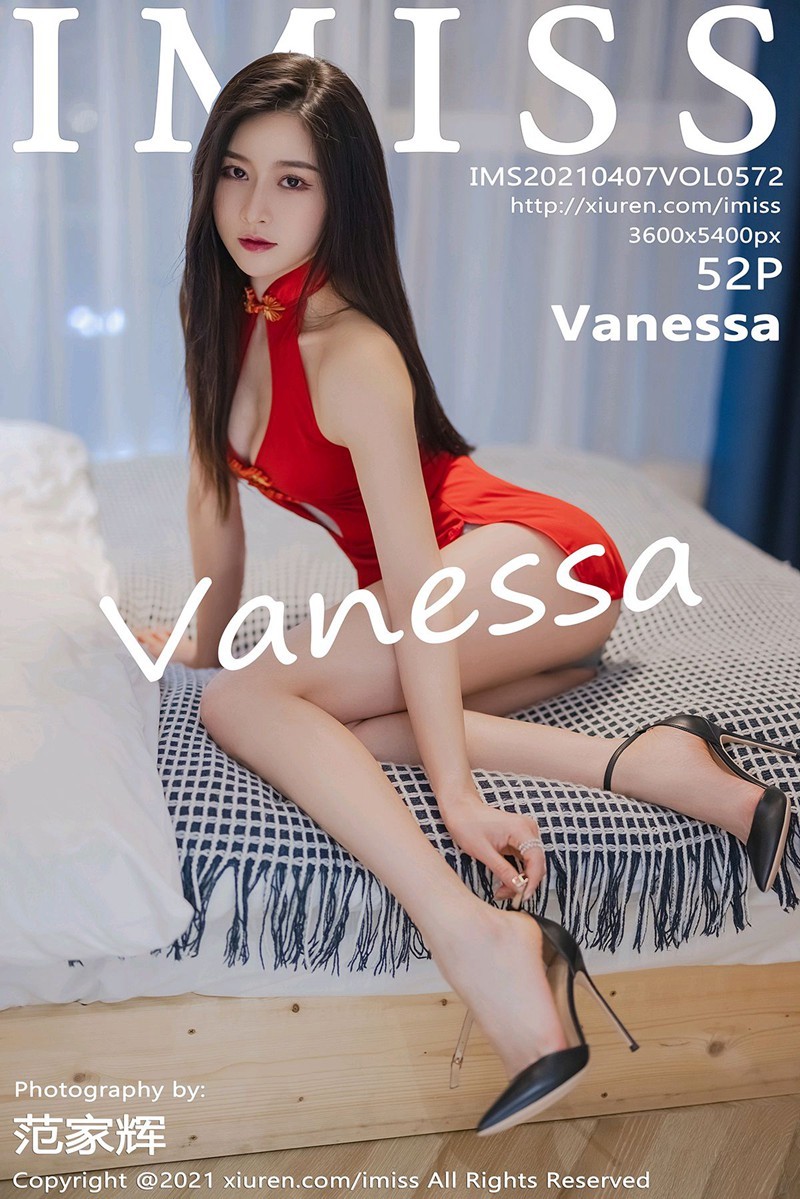 jpxgmn.cc[IMISS爱蜜社]Vol.572_气质美女Vanessa私房古韵浪漫服装露性感内衣迷人诱惑写真52P