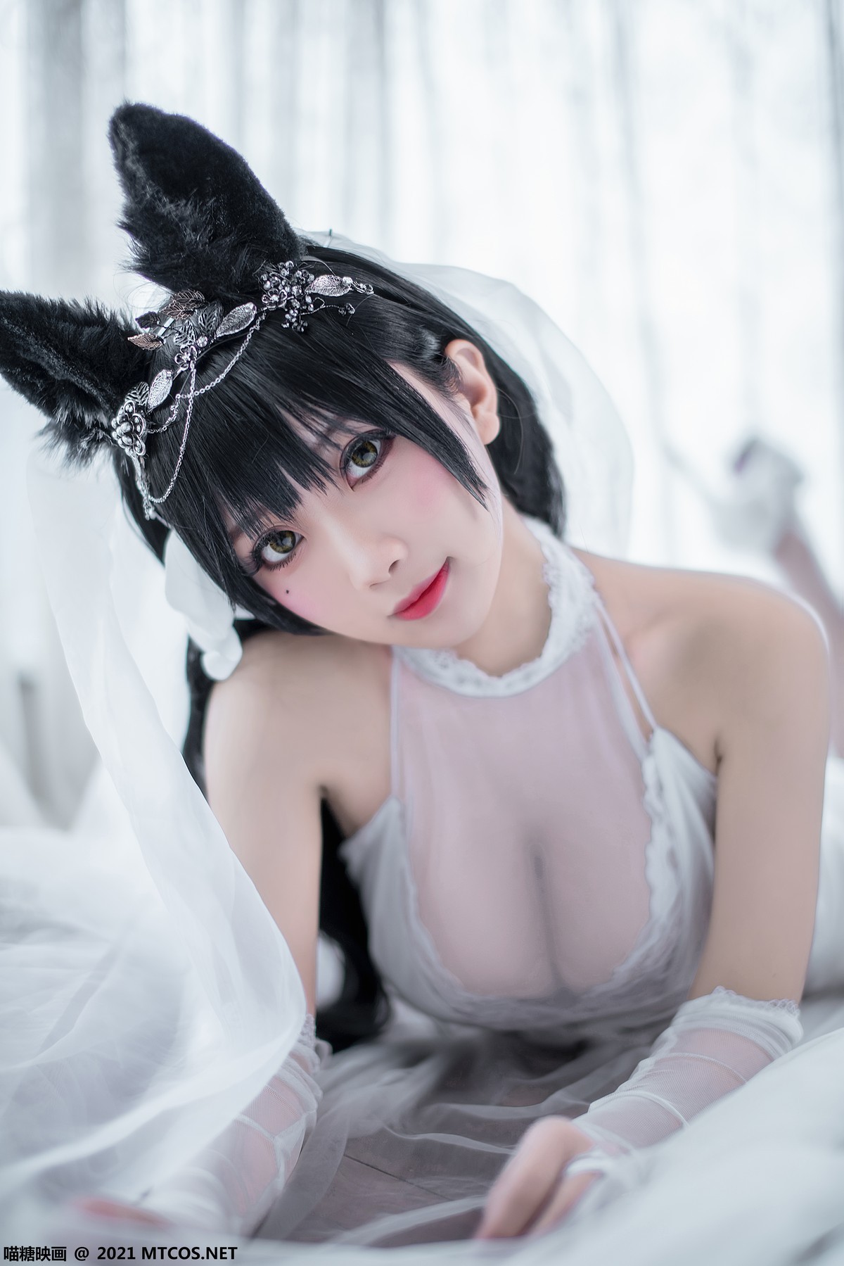 jpxgmn.cc[喵糖映画]Vol.381_美少女花嫁cos主题白色透视婚纱配蕾丝吊袜秀火辣身材诱惑写真23P