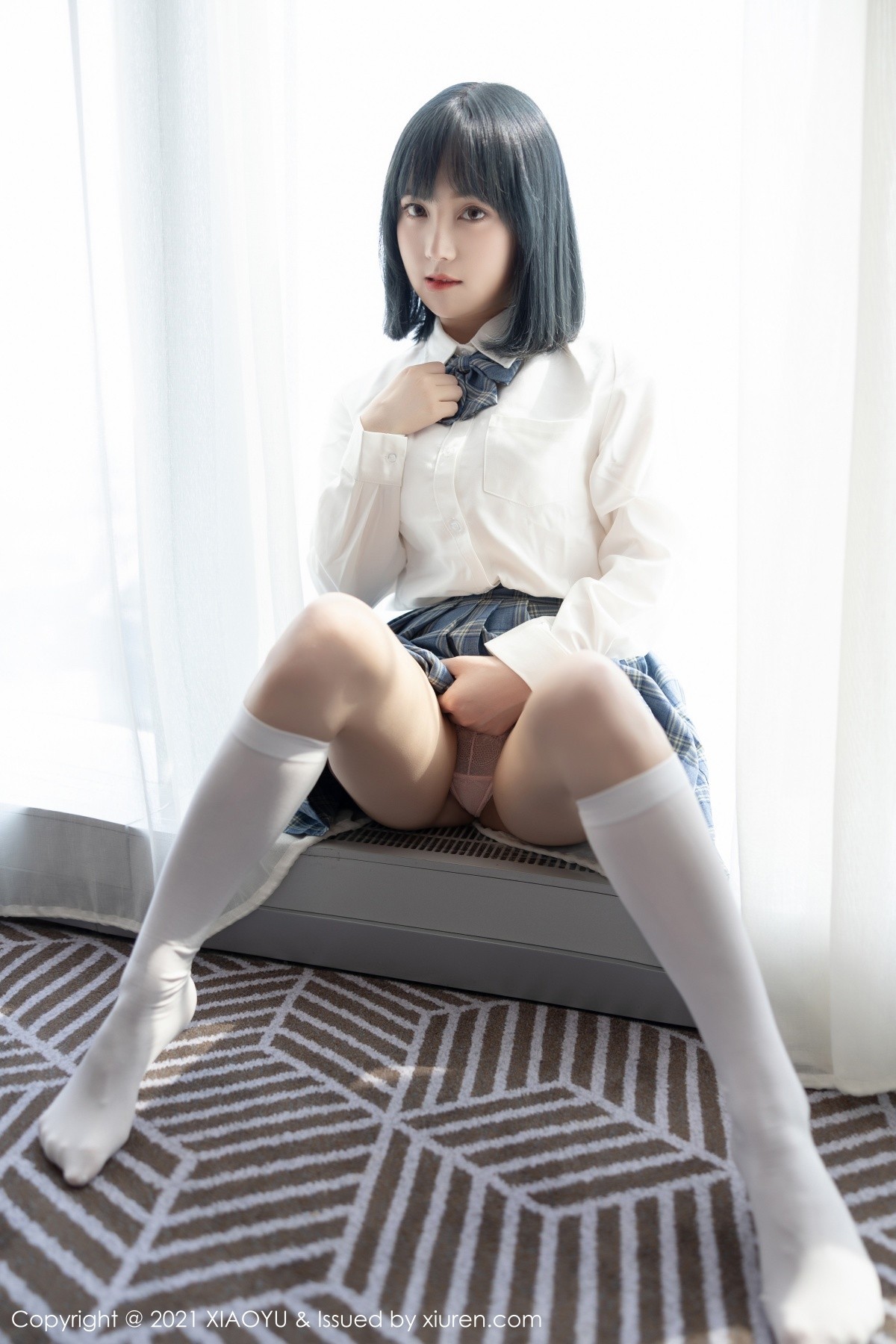 jpxgmn.cc[XiaoYu画语界]Vol.508_新人模特豆瓣酱JK制服半脱露粉色内裤秀浑圆翘臀诱惑写真56P