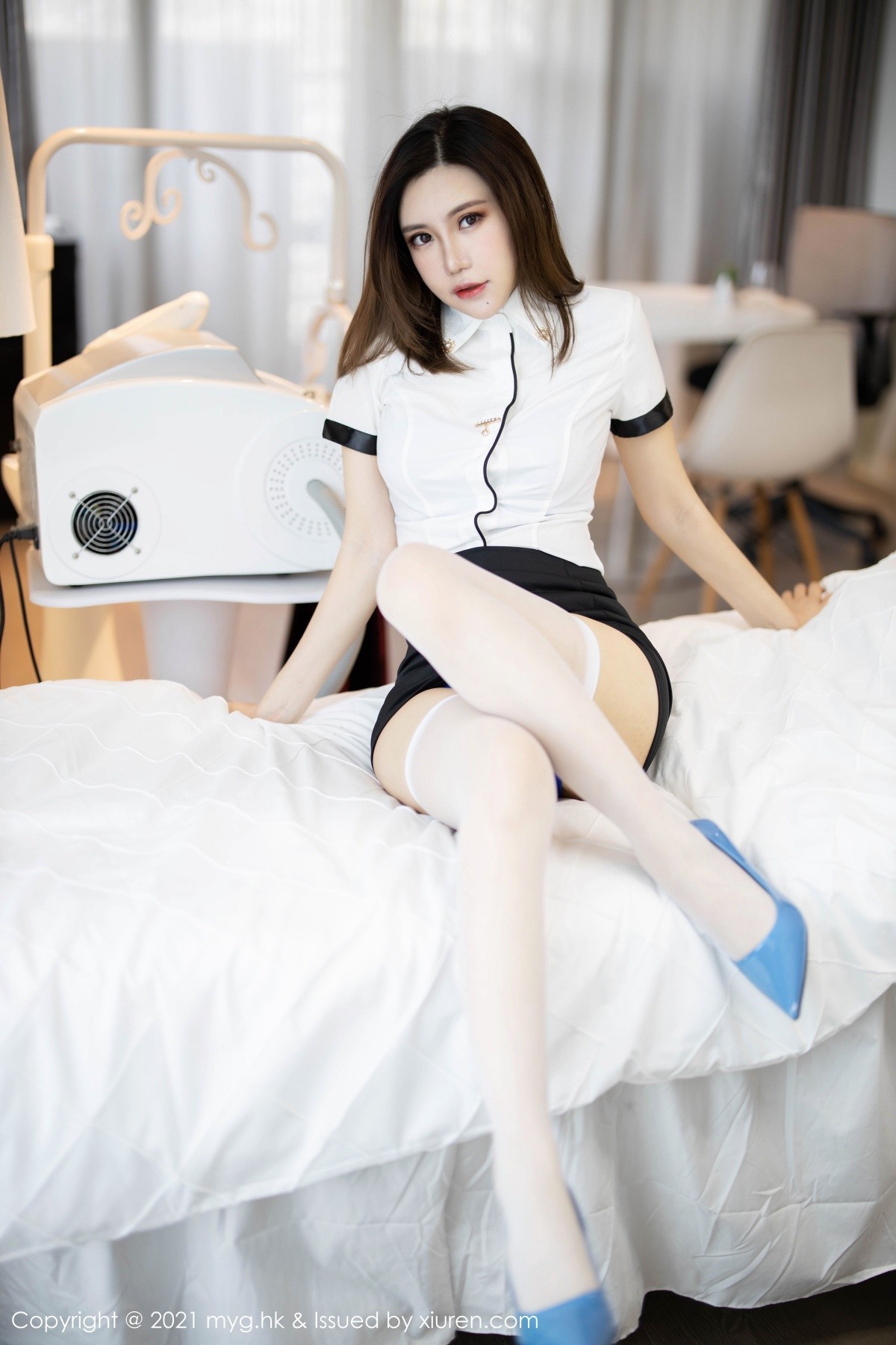 jpxgmn.cc[MyGirl美媛馆]Vol.511_女神绮里嘉Carina按摩室主题缕空内衣配蕾丝吊袜极致诱惑写真49P