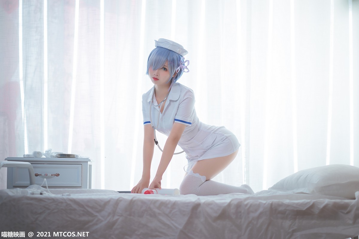jpxgmn.cc[喵糖映画]Vol.387_蕾姆护士美女私房性感白丝吊袜秀翘臀美腿迷人诱惑写真20P