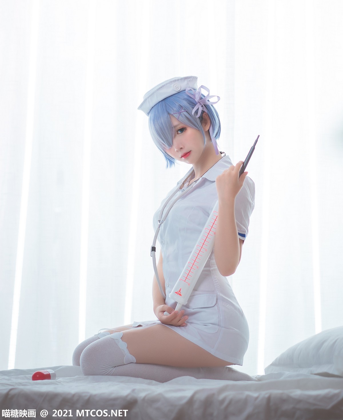 jpxgmn.cc[喵糖映画]Vol.387_蕾姆护士美女私房性感白丝吊袜秀翘臀美腿迷人诱惑写真20P