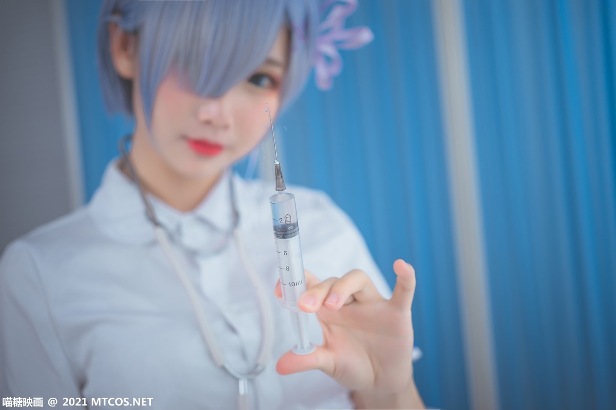 jpxgmn.cc[喵糖映画]Vol.387_蕾姆护士美女私房性感白丝吊袜秀翘臀美腿迷人诱惑写真20P