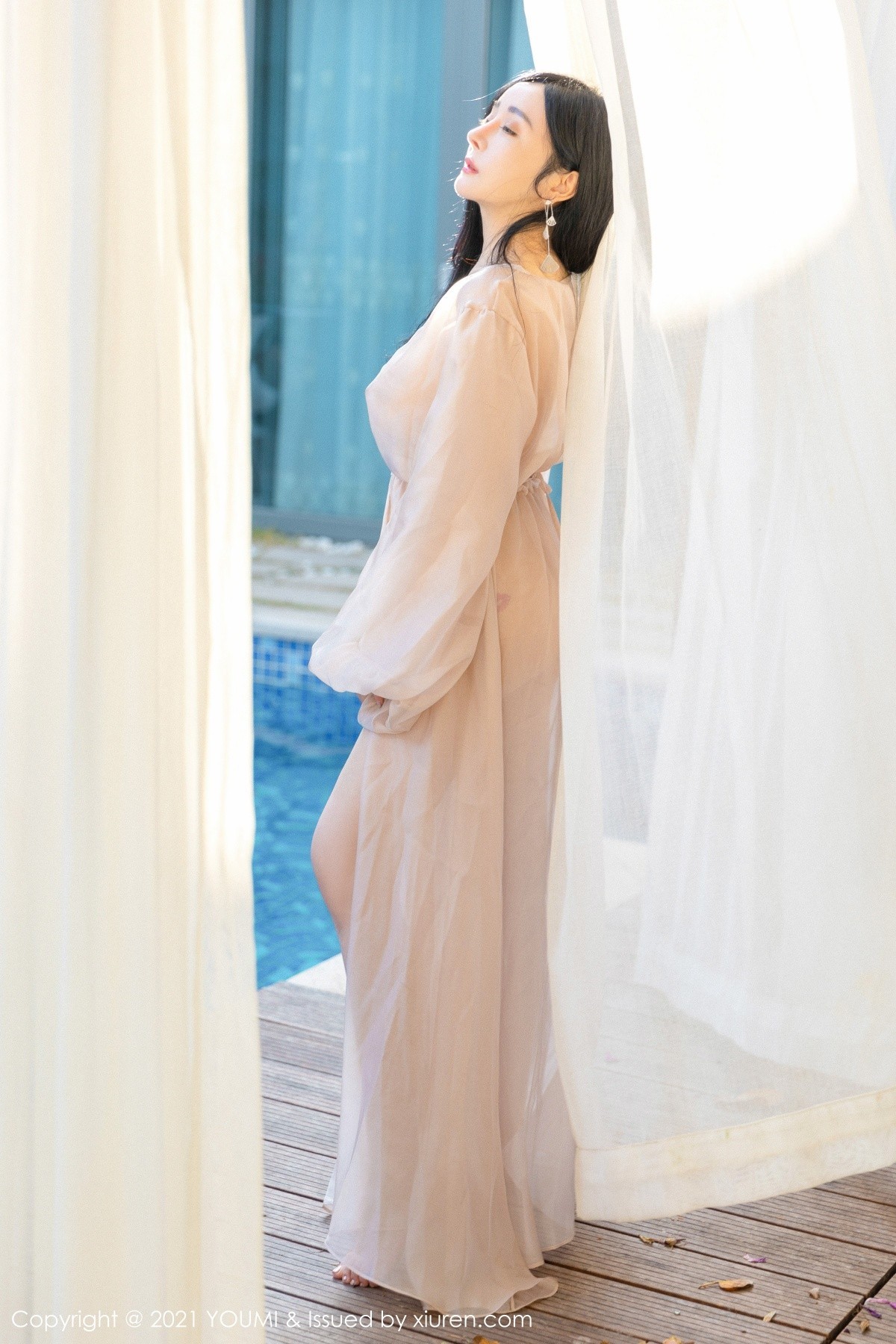 jpxgmn.cc[YouMi尤蜜荟]Vol.631_女神允爾三亚旅拍户外轻薄通透长裙露傲人豪乳极致诱惑写真76P