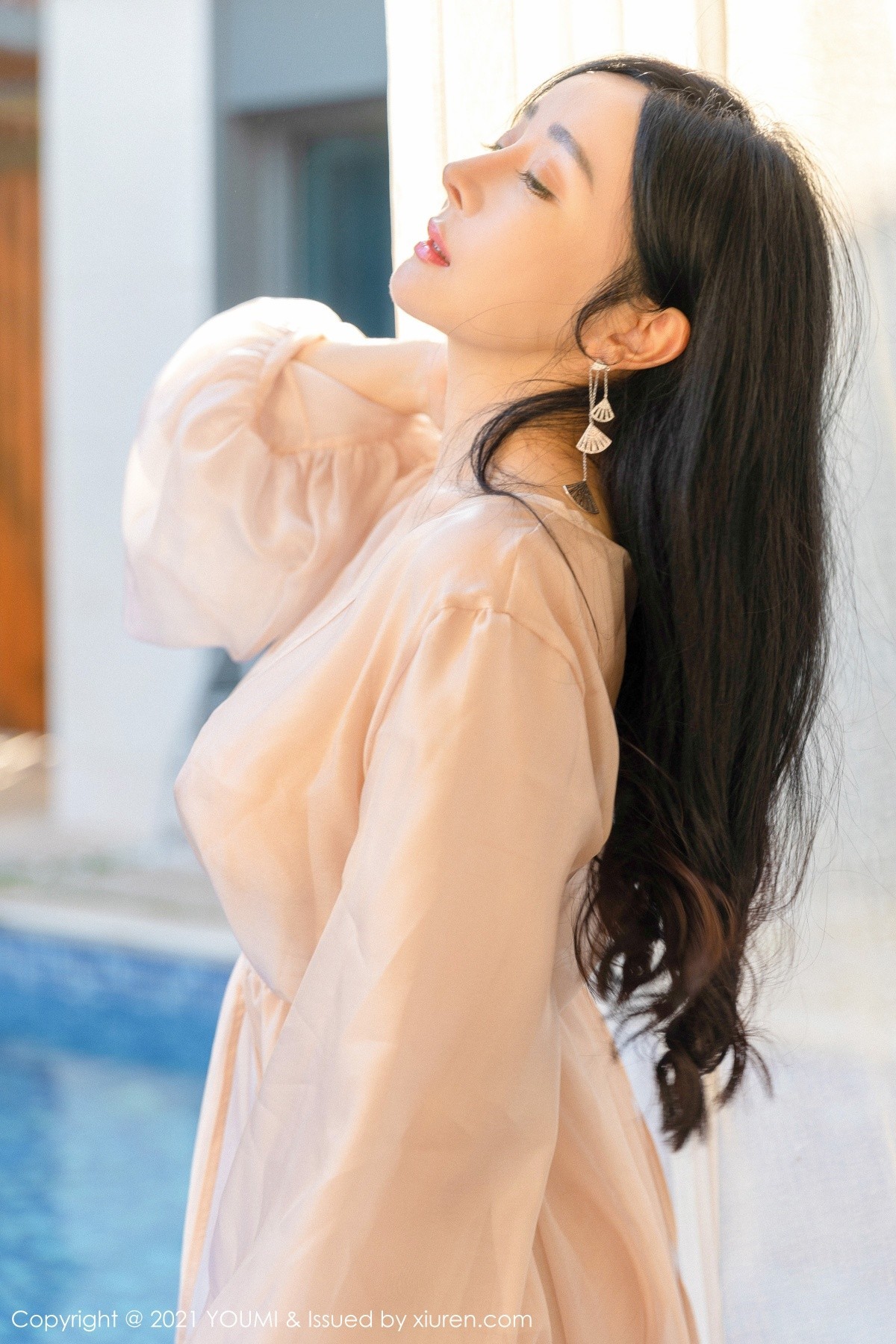 jpxgmn.cc[YouMi尤蜜荟]Vol.631_女神允爾三亚旅拍户外轻薄通透长裙露傲人豪乳极致诱惑写真76P