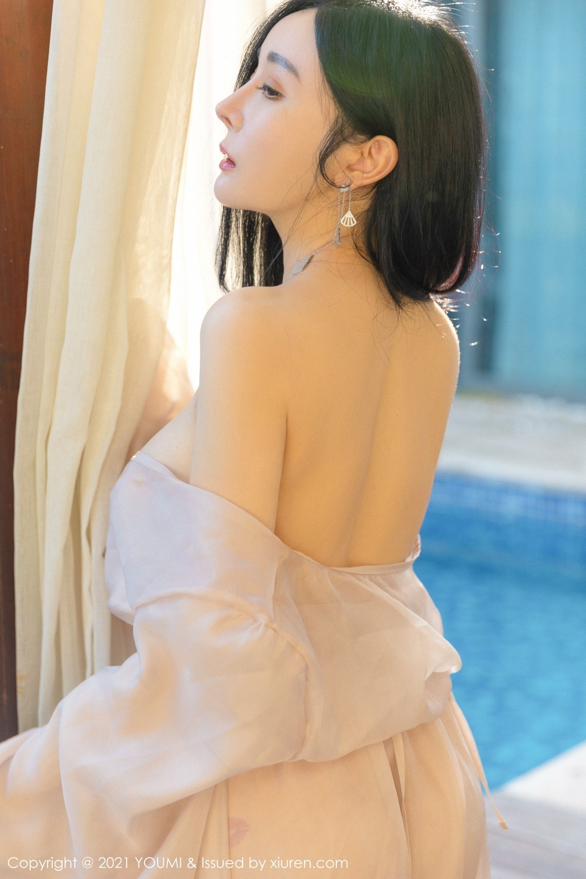 jpxgmn.cc[YouMi尤蜜荟]Vol.631_女神允爾三亚旅拍户外轻薄通透长裙露傲人豪乳极致诱惑写真76P