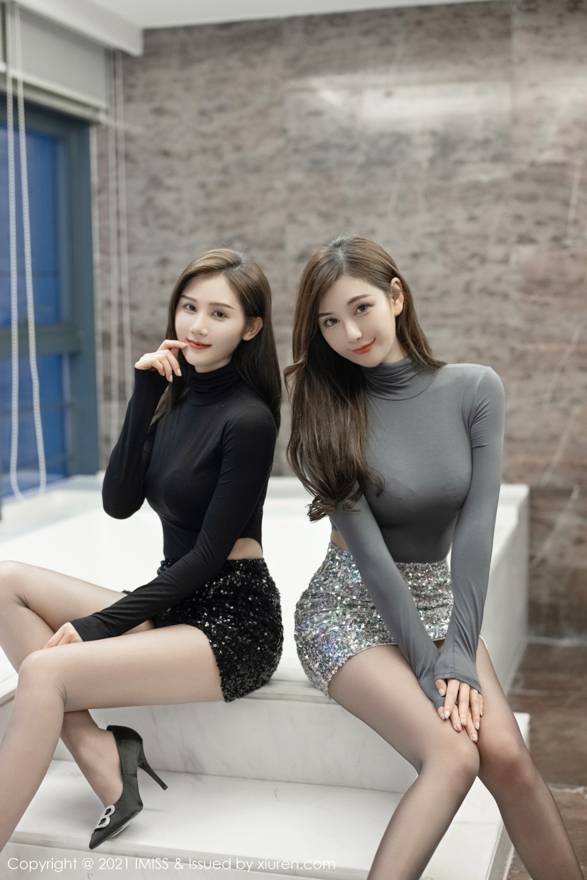 jpxgmn.cc[IMISS爱蜜社]Vol.582_气质女神Lavinia肉＆SISY思都市OL短裙下超薄肉丝诱惑写真65P
