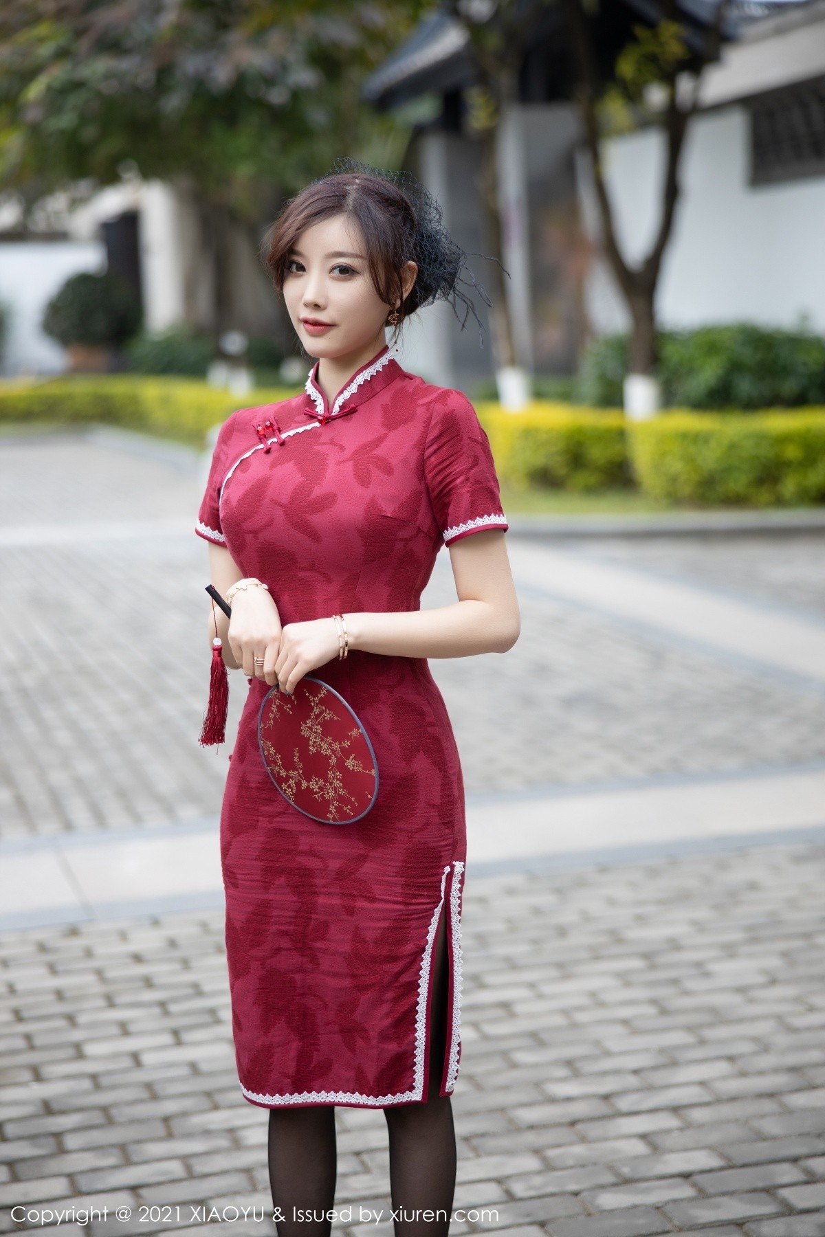 jpxgmn.cc[XiaoYu画语界]Vol.515_女神杨晨晨sugar心愿旅拍脱古韵旗袍露蕾丝内衣完美诱惑写真78P