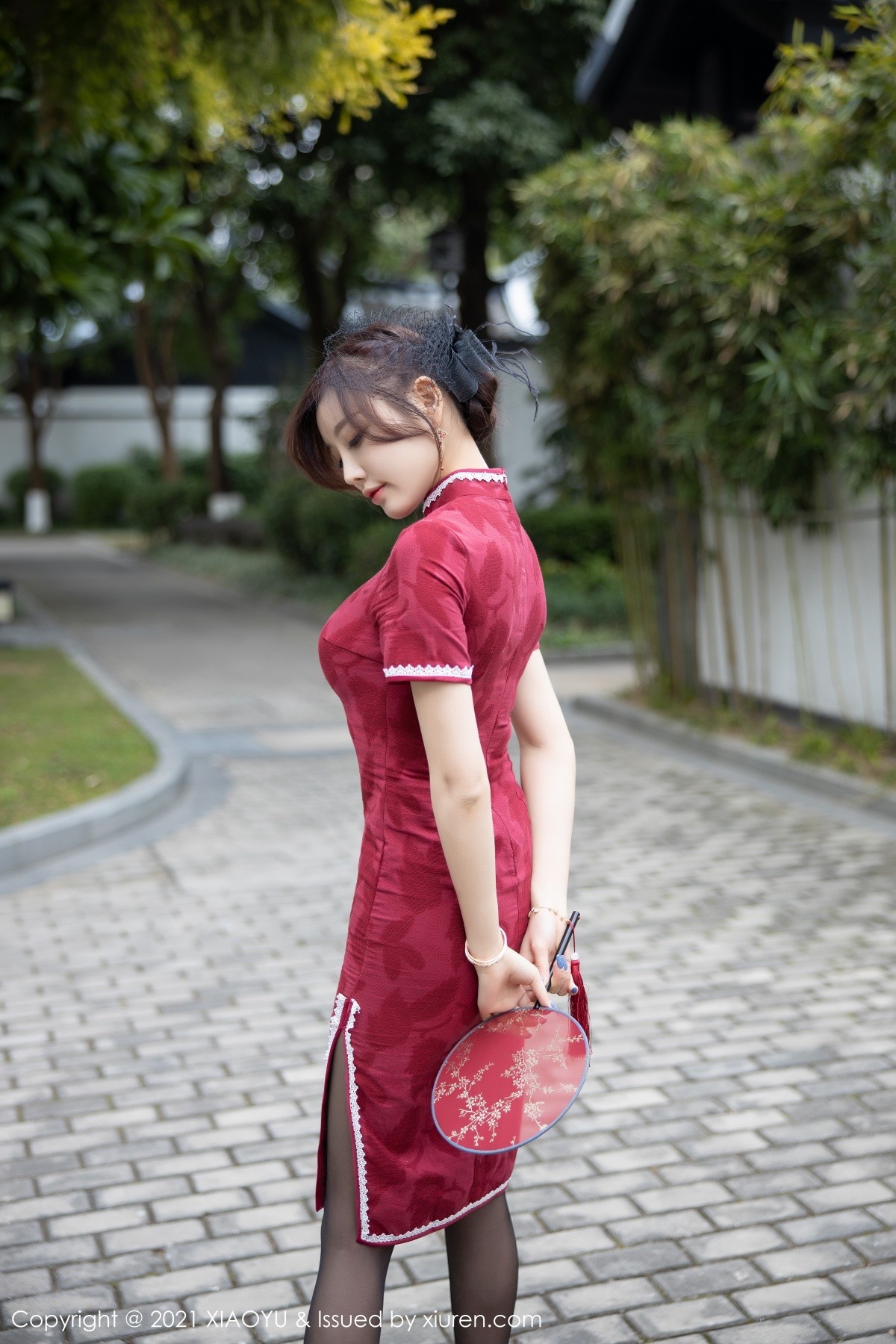 jpxgmn.cc[XiaoYu画语界]Vol.515_女神杨晨晨sugar心愿旅拍脱古韵旗袍露蕾丝内衣完美诱惑写真78P