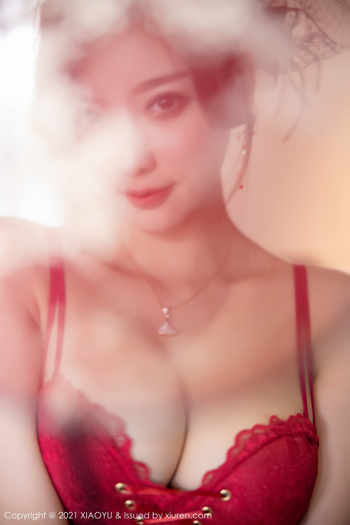 jpxgmn.cc[XiaoYu画语界]Vol.515_女神杨晨晨sugar心愿旅拍脱古韵旗袍露蕾丝内衣完美诱惑写真78P