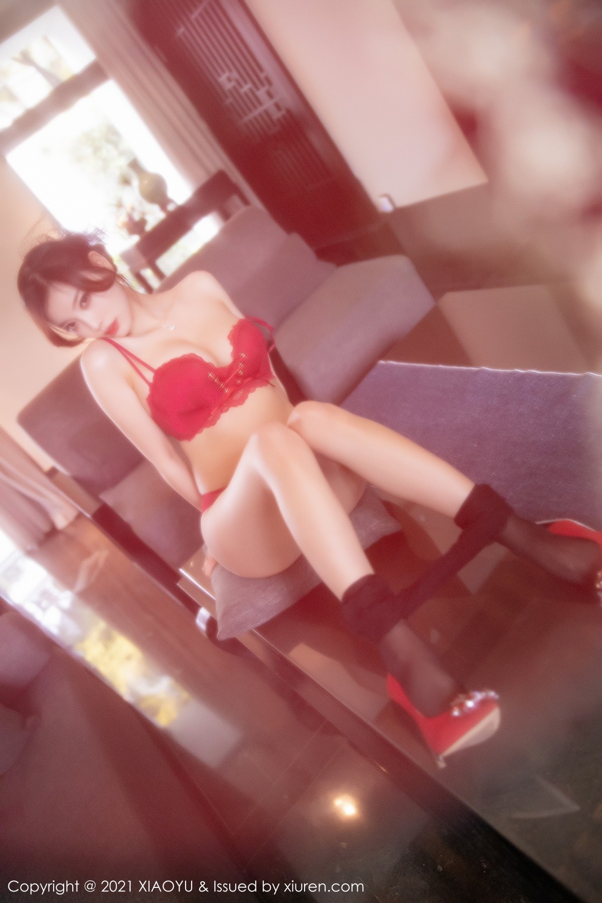 jpxgmn.cc[XiaoYu画语界]Vol.515_女神杨晨晨sugar心愿旅拍脱古韵旗袍露蕾丝内衣完美诱惑写真78P
