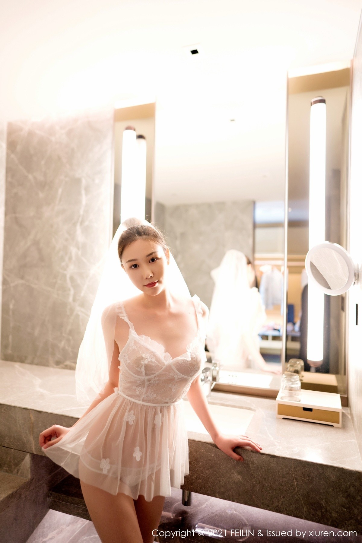 jpxgmn.cc[FeiLin嗲囡囡]VOL.291_嫩模芊澄双马尾主题私房三点式内衣秀完美身材诱惑写真43P
