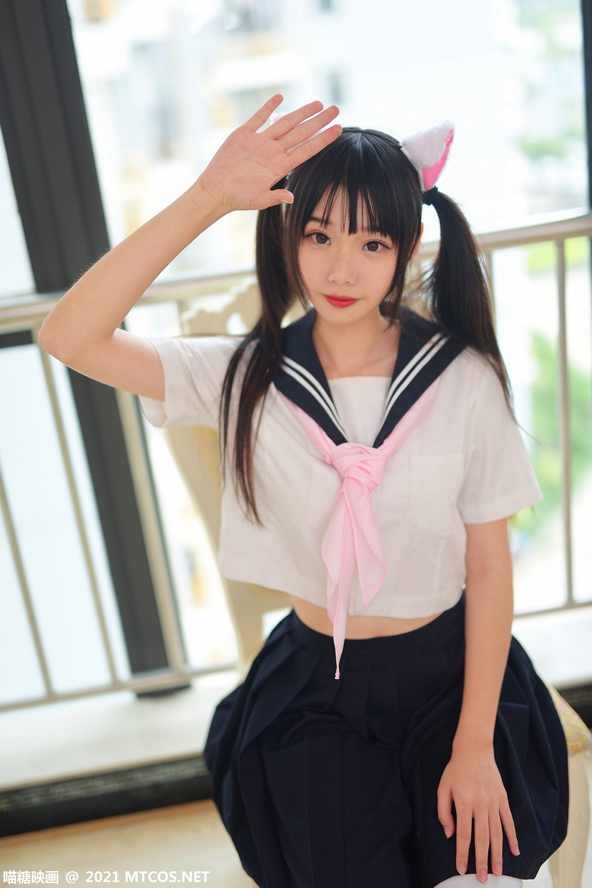 jpxgmn.cc[喵糖映画]Vol.402_粉嫩JK学妹私房性感百褶裙下白色腿袜秀美腿迷人诱惑写真47P