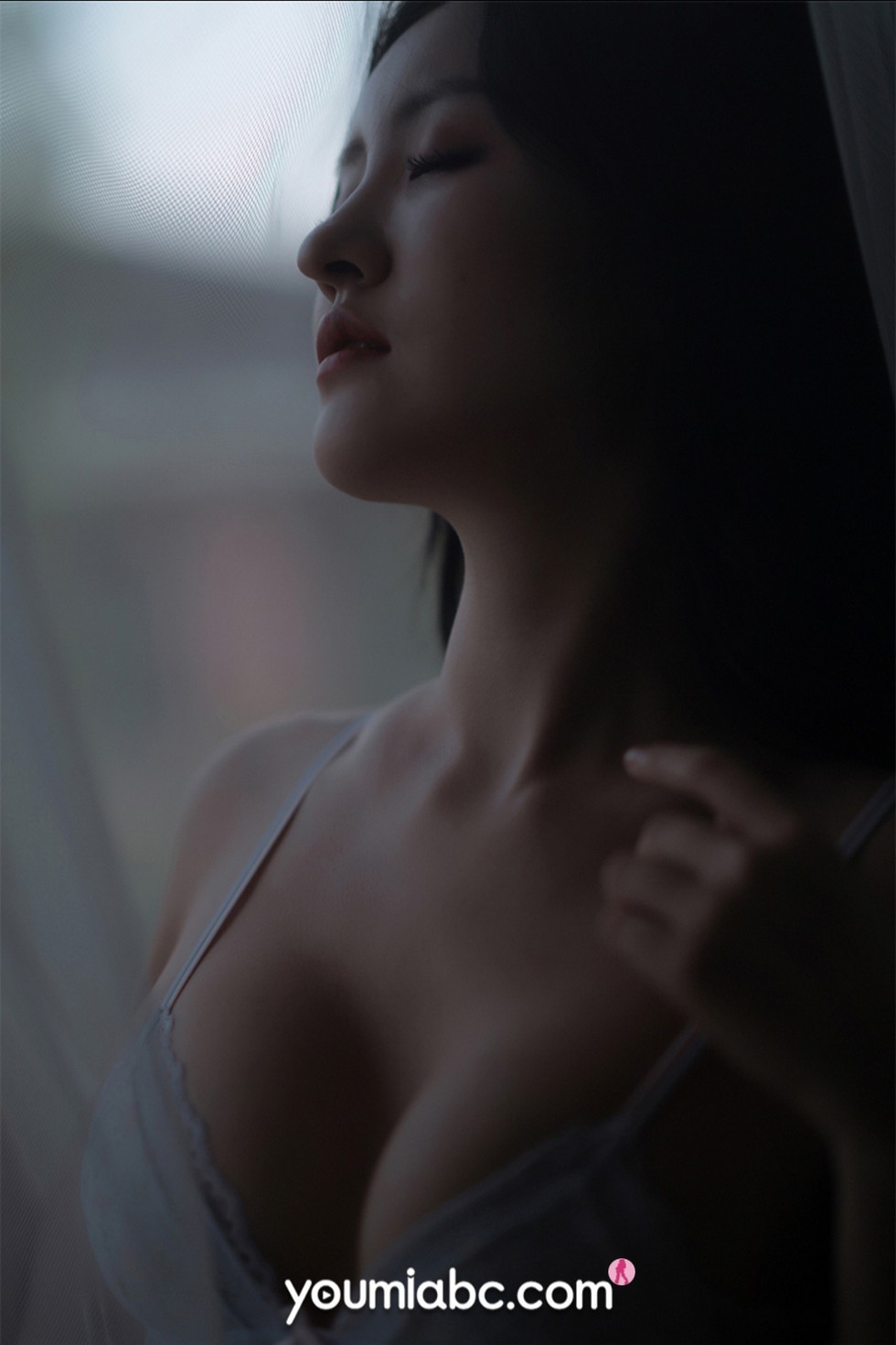 jpxgmn.cc[YouMi尤蜜]Vol.677_女神沈梦瑶私房暗色灯光下性感蕾丝内衣秀完美身材诱惑写真62P