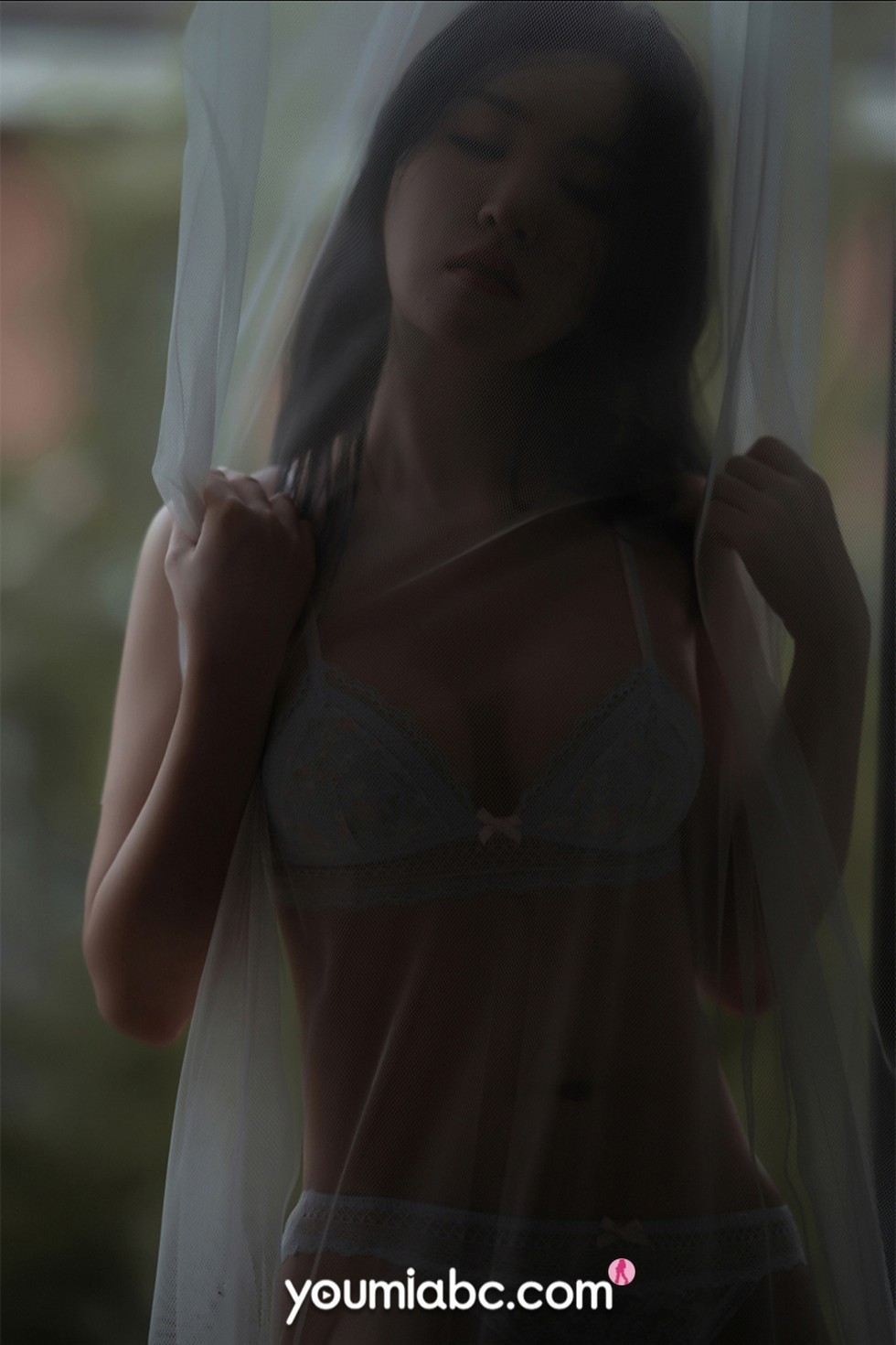 jpxgmn.cc[YouMi尤蜜]Vol.677_女神沈梦瑶私房暗色灯光下性感蕾丝内衣秀完美身材诱惑写真62P