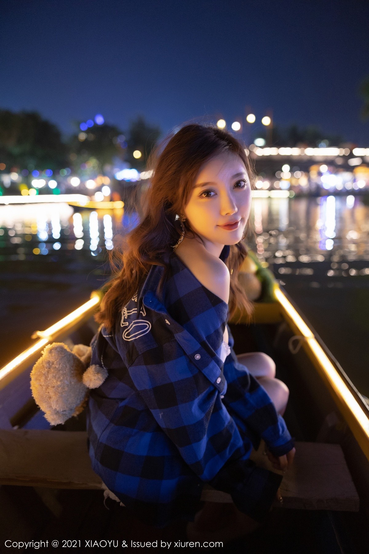 jpxgmn.cc[XiaoYu画语界]Vol.520_女神杨晨晨sugar西双版纳旅拍性感内衣配丁字裤秀翘臀诱惑写真70P