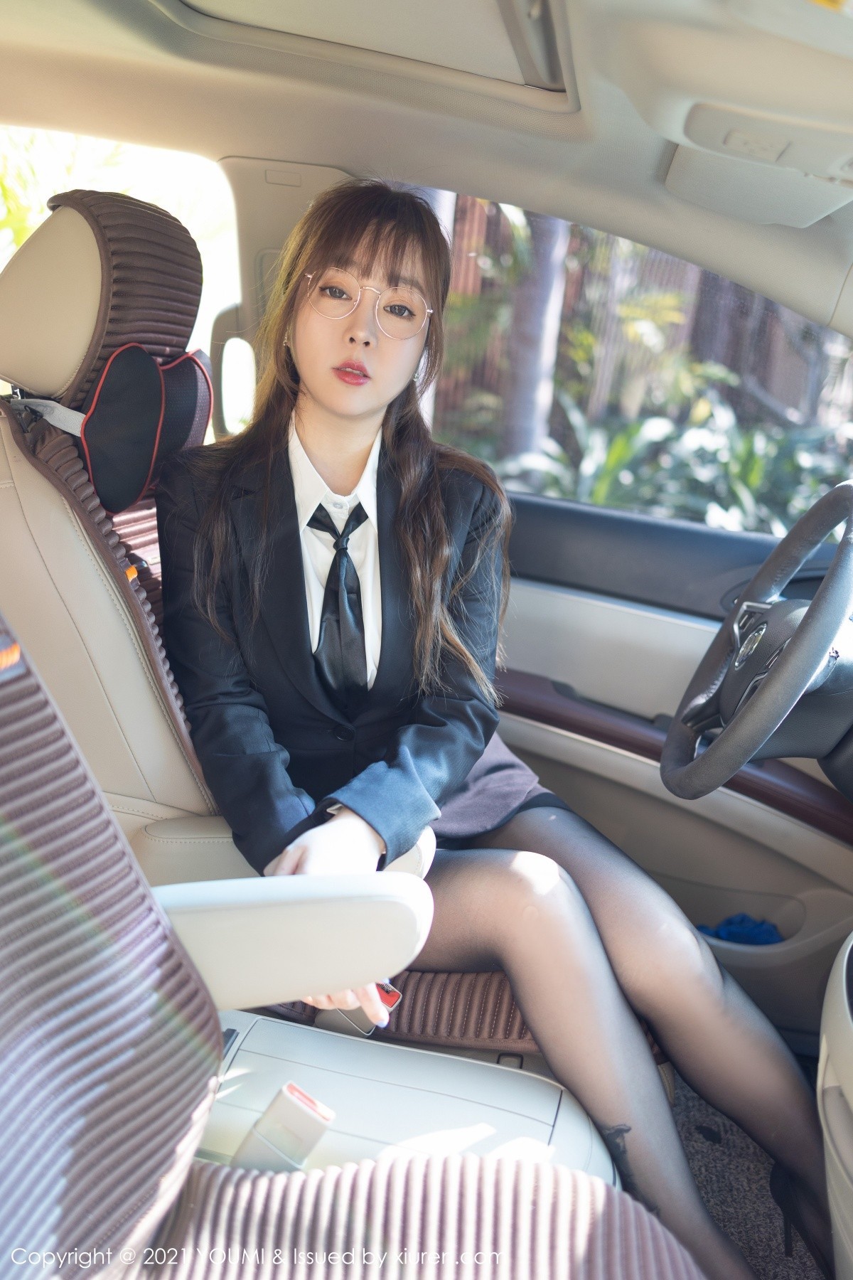 jpxgmn.cc[YouMi尤蜜荟]Vol.636_女神王雨纯三亚旅拍时尚车拍性感内衣秀丰满身材诱惑写真95P