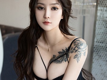 No.2084_嫩模小雨点私人黑色骚扰内衣配黑色蕾丝吊袜完美骚扰写真35P