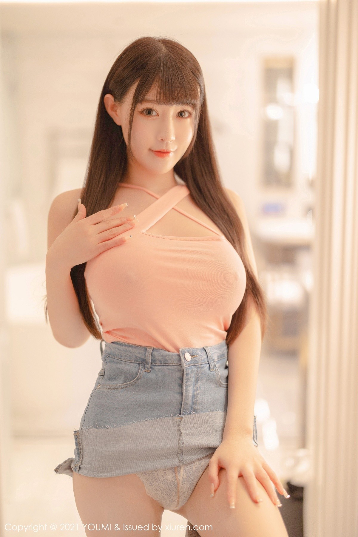jpxgmn.cc[YouMi尤蜜荟]Vol.649_女神朱可儿Flower澳门旅拍粉色服饰半脱露豪乳撩人诱惑写真68P