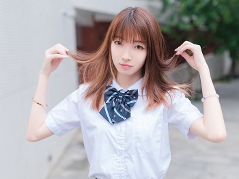Vol.427_清纯学妹校园性感JK工作服撩裙露白丝袜秀美腿性感迷人写真50P