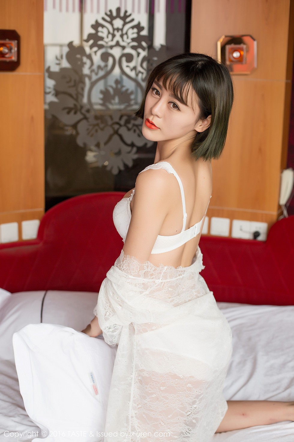 Jpxgyw.com[Taste顽味生活]Vol.010_嫩模汪萌萌白色内衣秀完美曲线性感红唇迷人写真69P