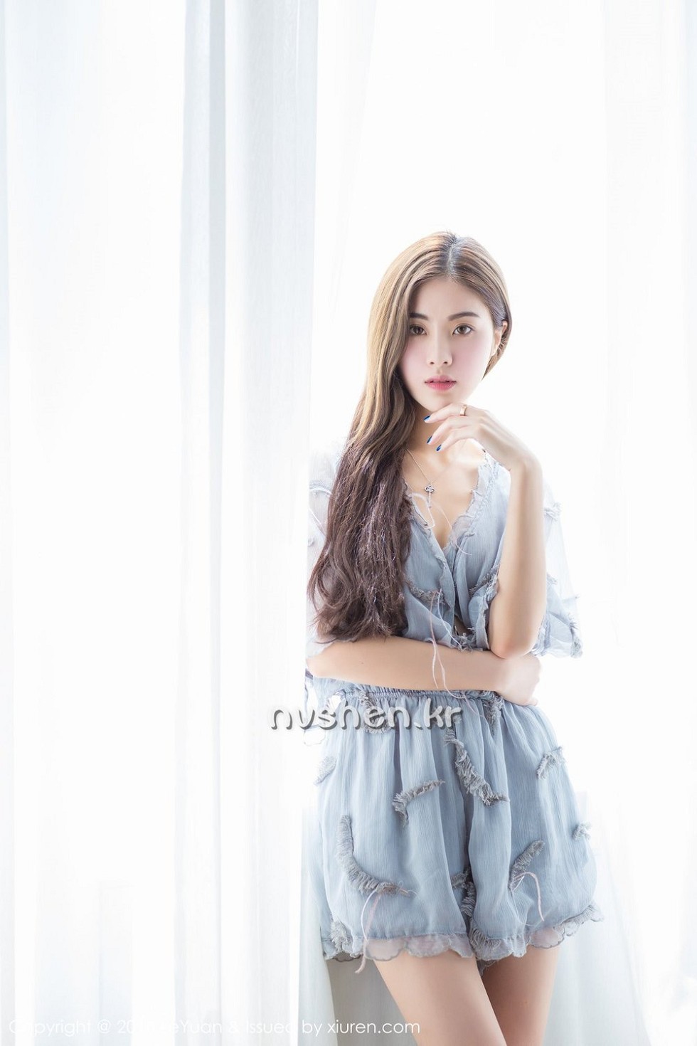 Jpxgyw.com[LeYuan星乐园]Vol.018_国色天姿嫩模菲儿性感内衣秀完美曲线黑丝美腿迷人写真54P