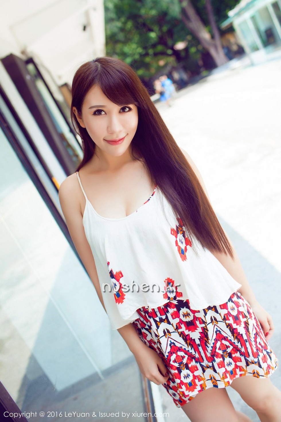 Jpxgyw.com[LeYuan星乐园]Vol.020_嫩模艾惟玲珑瓜子脸前凸后翘的完美身材白嫩美胸性感写真46P