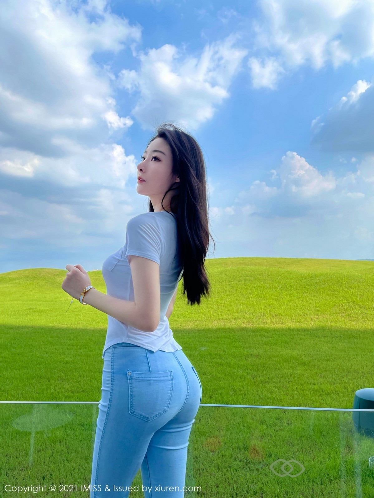 Jpxgyw.com_[IMISS爱蜜社]Vol.624_新人模特逗逗doudou户外性感牛仔裤+私房内衣完美诱惑写真41P