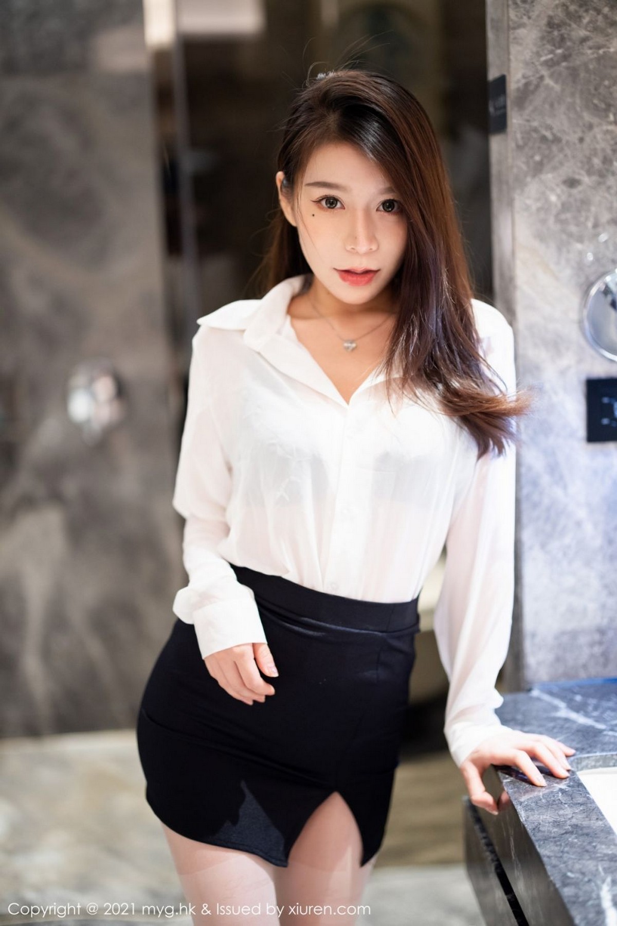 Jpxgyw.com_[MyGirl美媛馆]Vol.589_模特vetiver嘉宝贝儿杭州旅拍浴室半脱秀丰满身材湿身诱惑写真58P