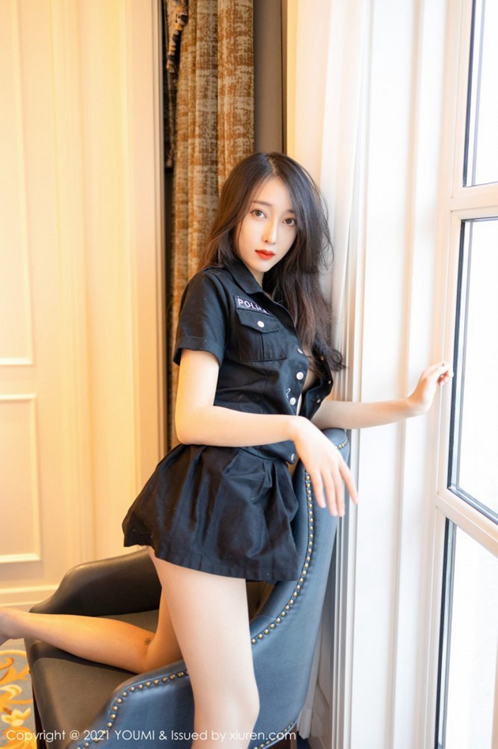Jpxgyw.com_[YouMi尤蜜荟]Vol.604_丽质美人玥儿玥er厦门旅拍独特魅力制服配朦胧丝袜撩人诱惑写真68P