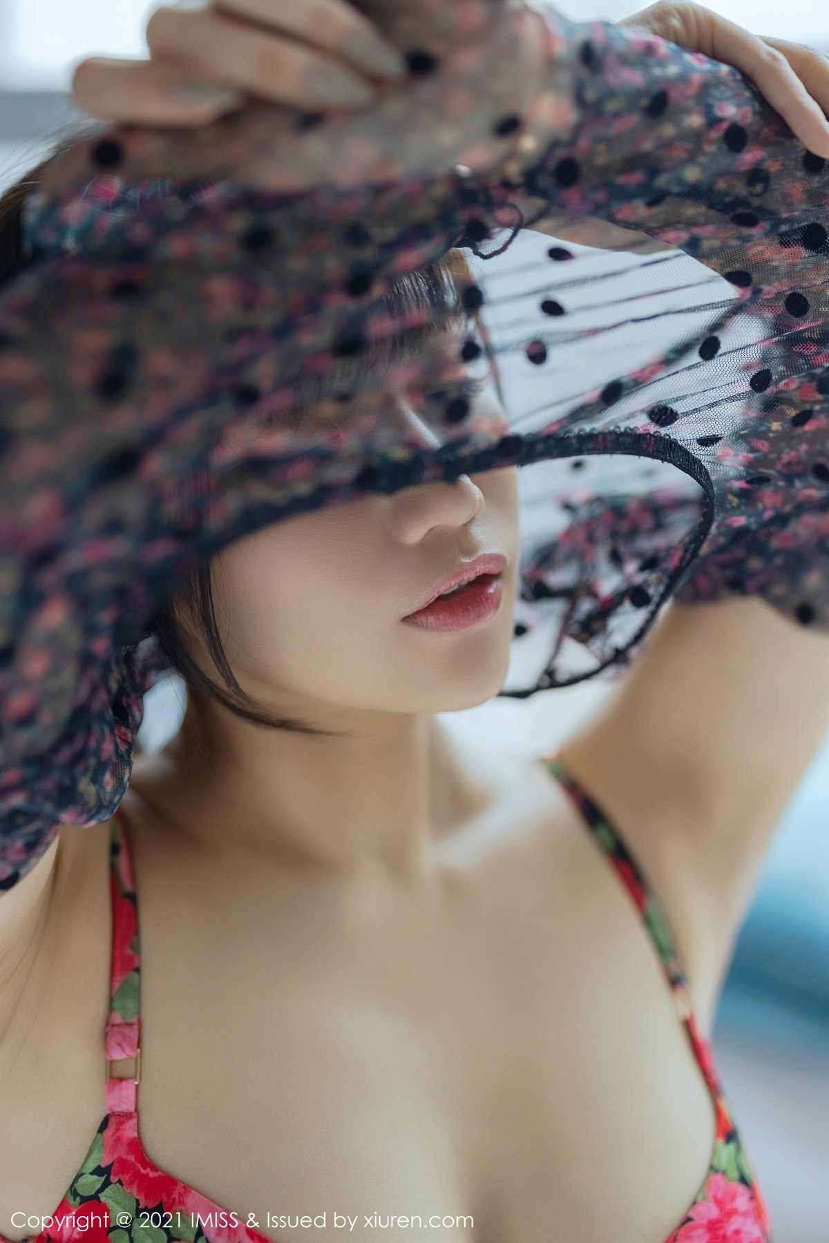 Jpxgyw.com_[IMISS爱蜜社]Vol.574_嫩模小狐狸Kathryn私房床上鲜艳诱人内衣秀完美身材诱惑写真80P