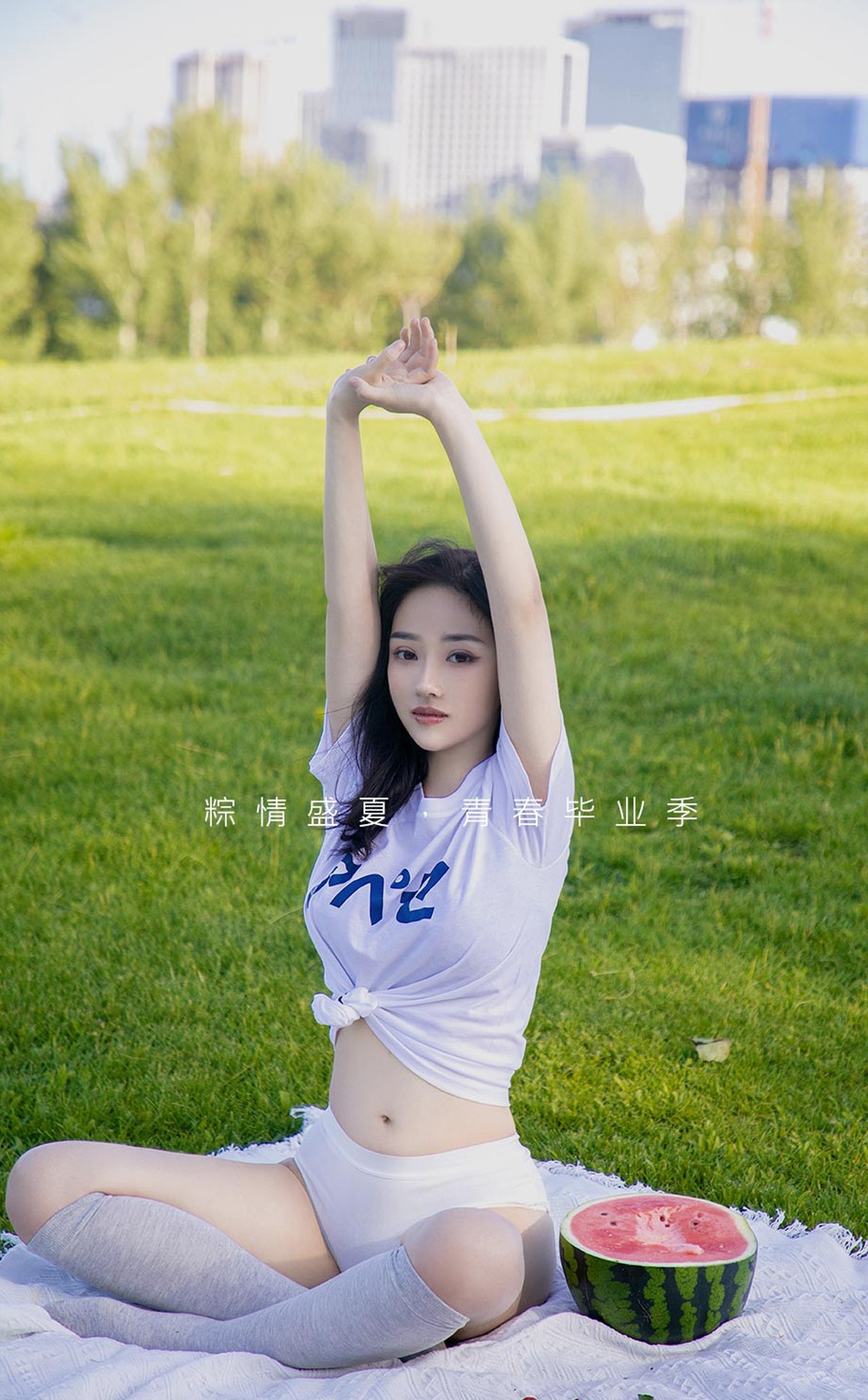 Jpxgyw.com_[Ugirls爱尤物]No.2110_嫩模西门小玉户外性感运动内衣半脱秀完美身材诱惑写真35P