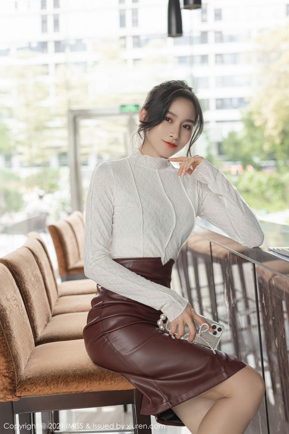 Jpxgyw.com_[IMISS爱蜜社]Vol.630_气质美女Vanessa私房半脱露性感透视内衣秀完美身材诱惑写真67P