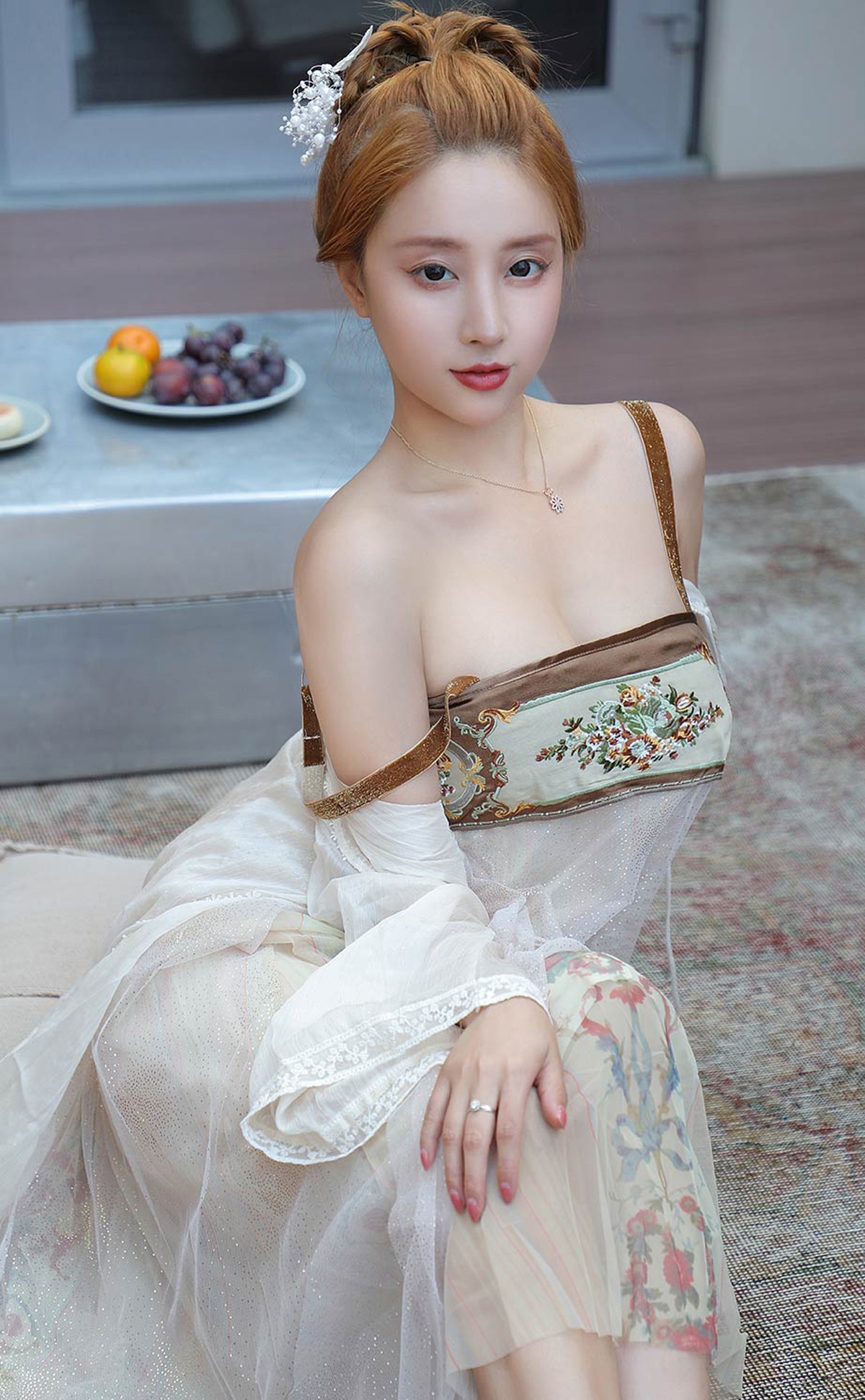 Jpxgyw.com_[Ugirls爱尤物]No.2178_模特筱慧糖心满月主题私房性感薄纱配丁字裤完美诱惑写真35P