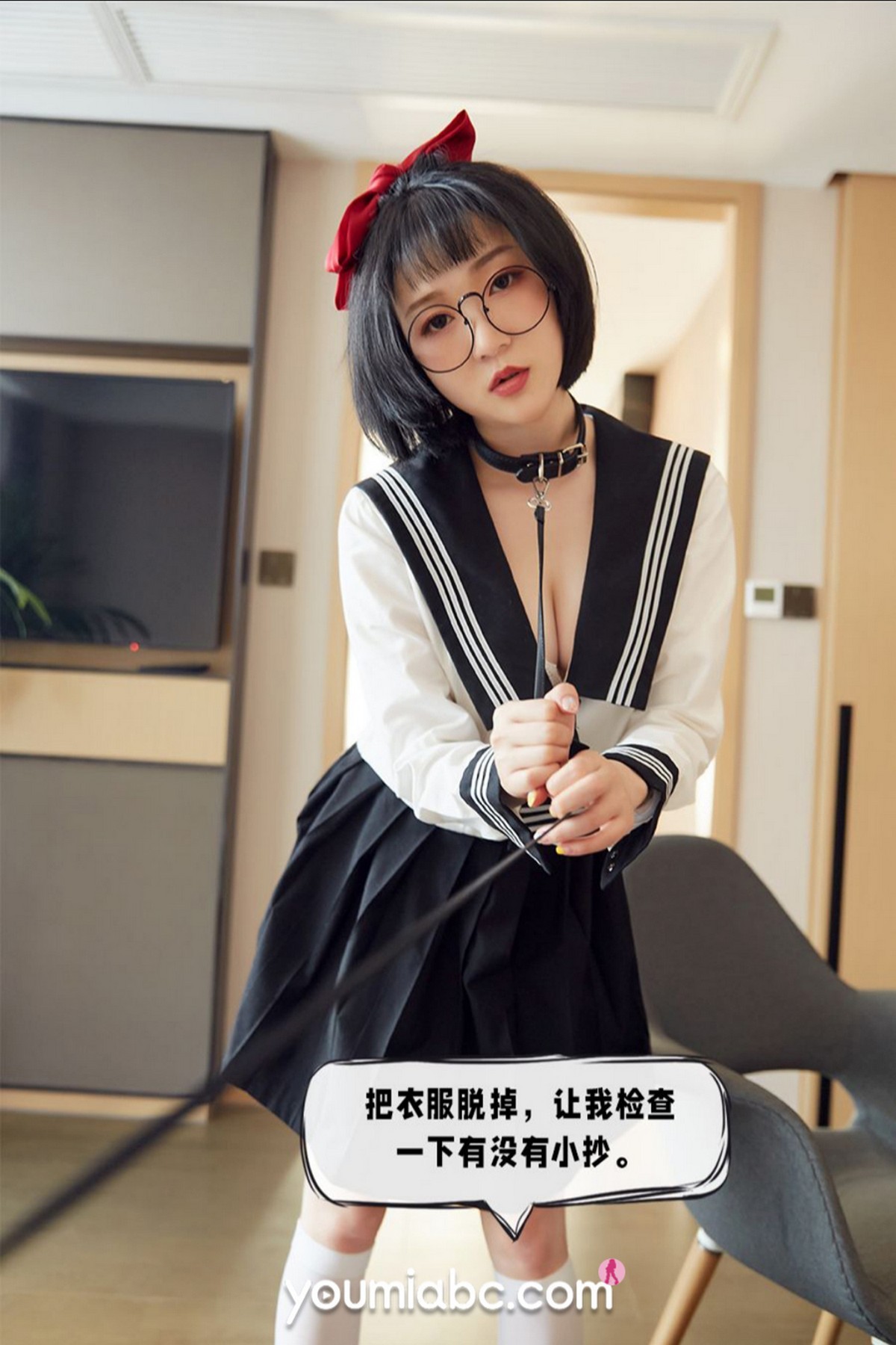 Jpxgyw.com_[YouMi尤蜜]Vol.717_模特龙女宝宝家教秘密教学主题私房半脱露完美身材诱惑写真61P