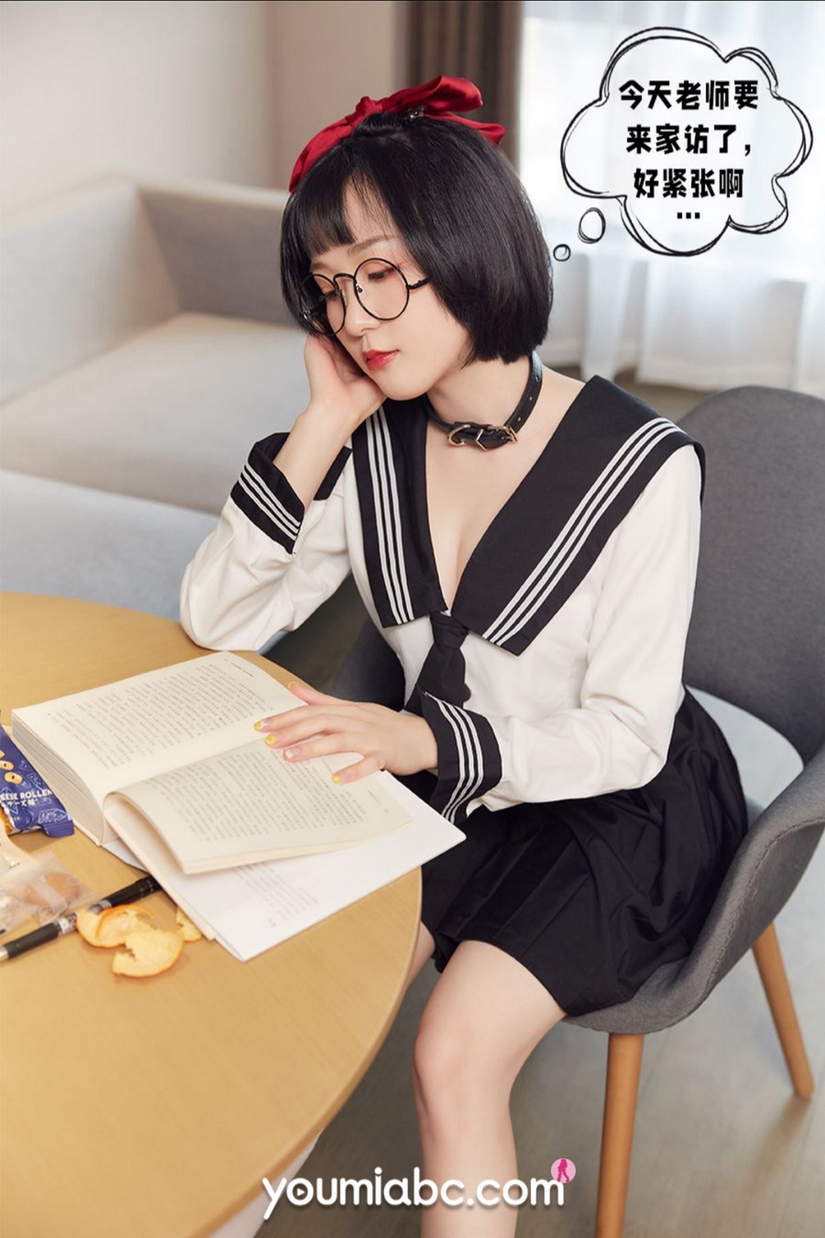 Jpxgyw.com_[YouMi尤蜜]Vol.717_模特龙女宝宝家教秘密教学主题私房半脱露完美身材诱惑写真61P