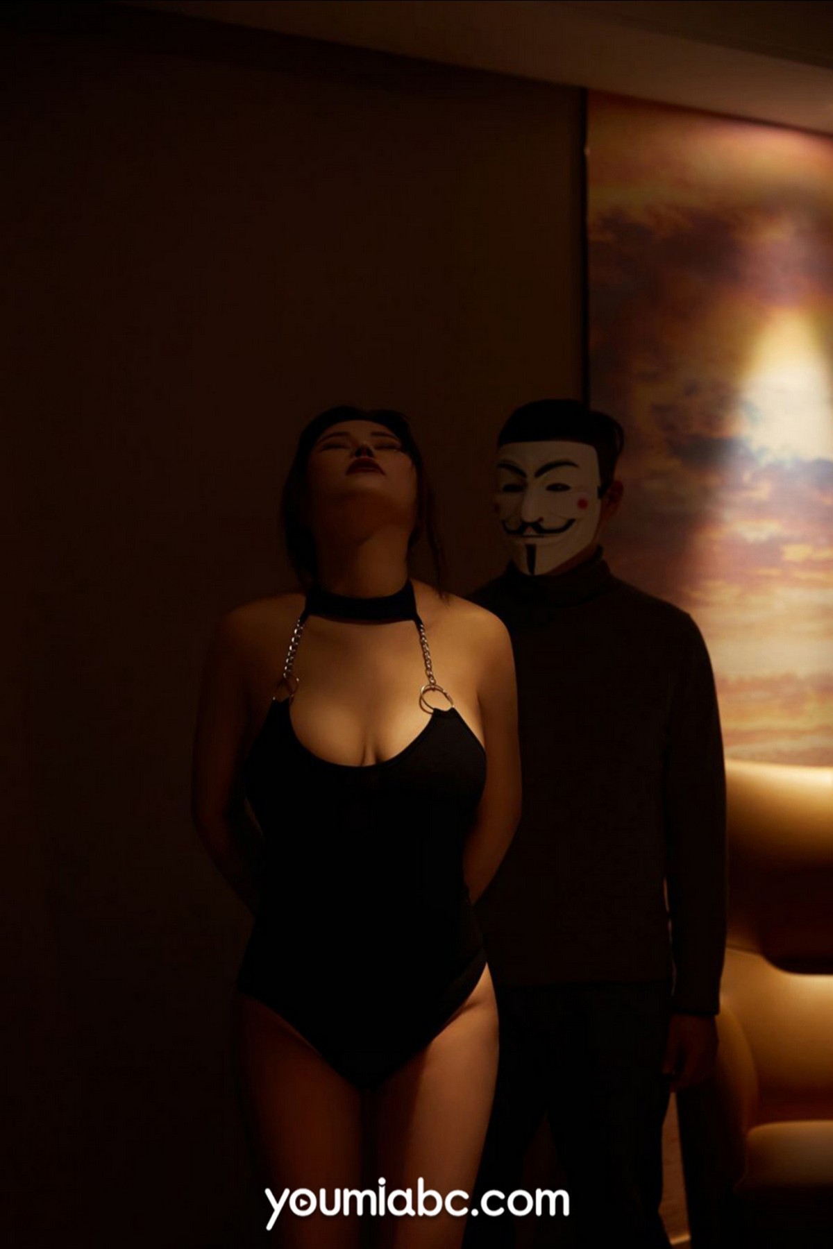 Jpxgyw.com_[YouMi尤蜜]Vol.719_模特KiKi私房大尺度全裸露豪乳豪乳遮点情趣捆绑惹火诱惑写真34P