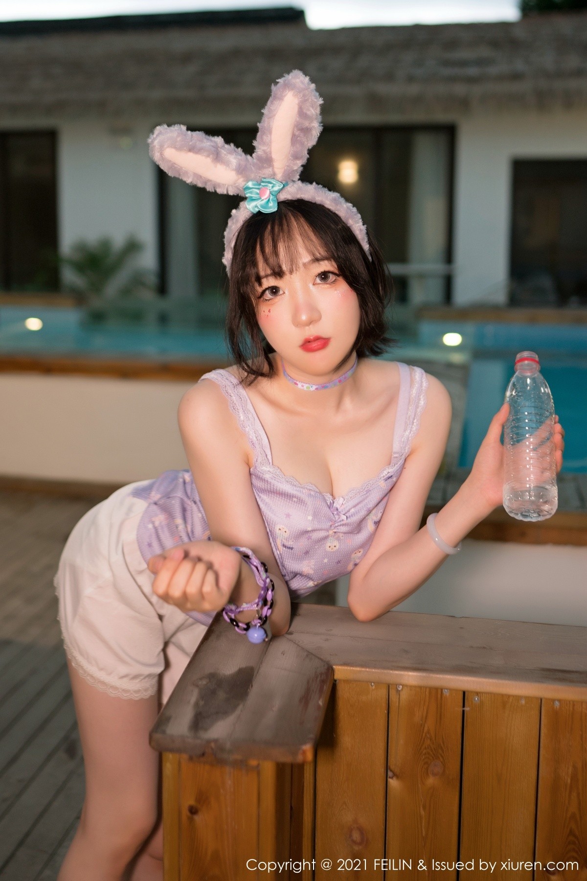Jpxgyw.com_[FeiLin嗲囡囡]VOL.319_模特youOvOyou私房百变花样服饰半脱露豪乳遮点极致诱惑写真80P