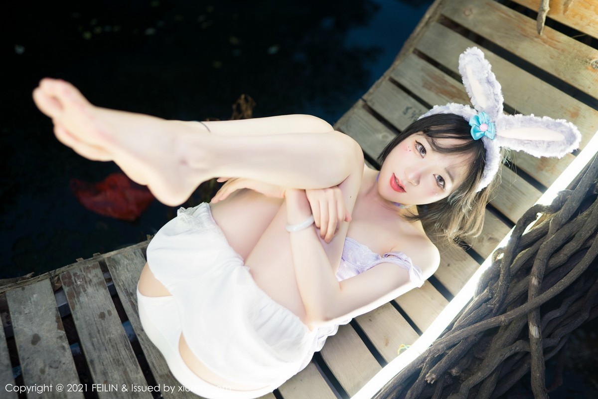 Jpxgyw.com_[FeiLin嗲囡囡]VOL.319_模特youOvOyou私房百变花样服饰半脱露豪乳遮点极致诱惑写真80P