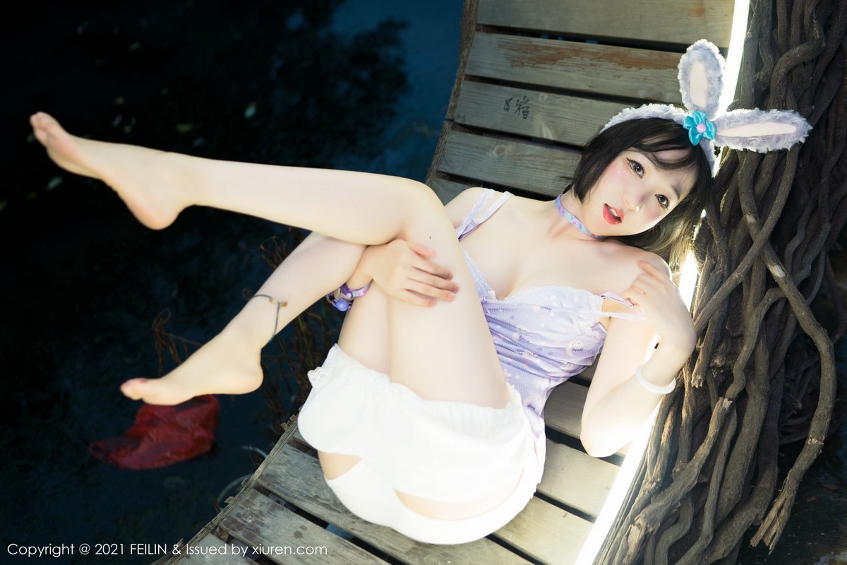 Jpxgyw.com_[FeiLin嗲囡囡]VOL.319_模特youOvOyou私房百变花样服饰半脱露豪乳遮点极致诱惑写真80P
