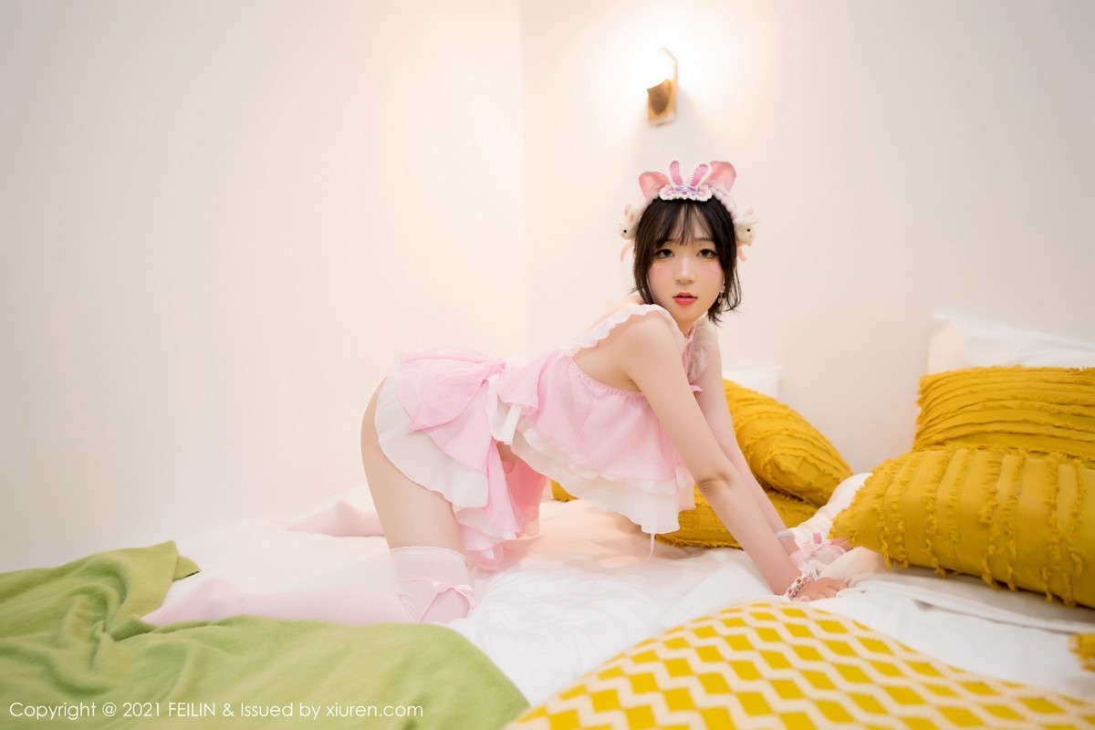 Jpxgyw.com_[FeiLin嗲囡囡]VOL.319_模特youOvOyou私房百变花样服饰半脱露豪乳遮点极致诱惑写真80P