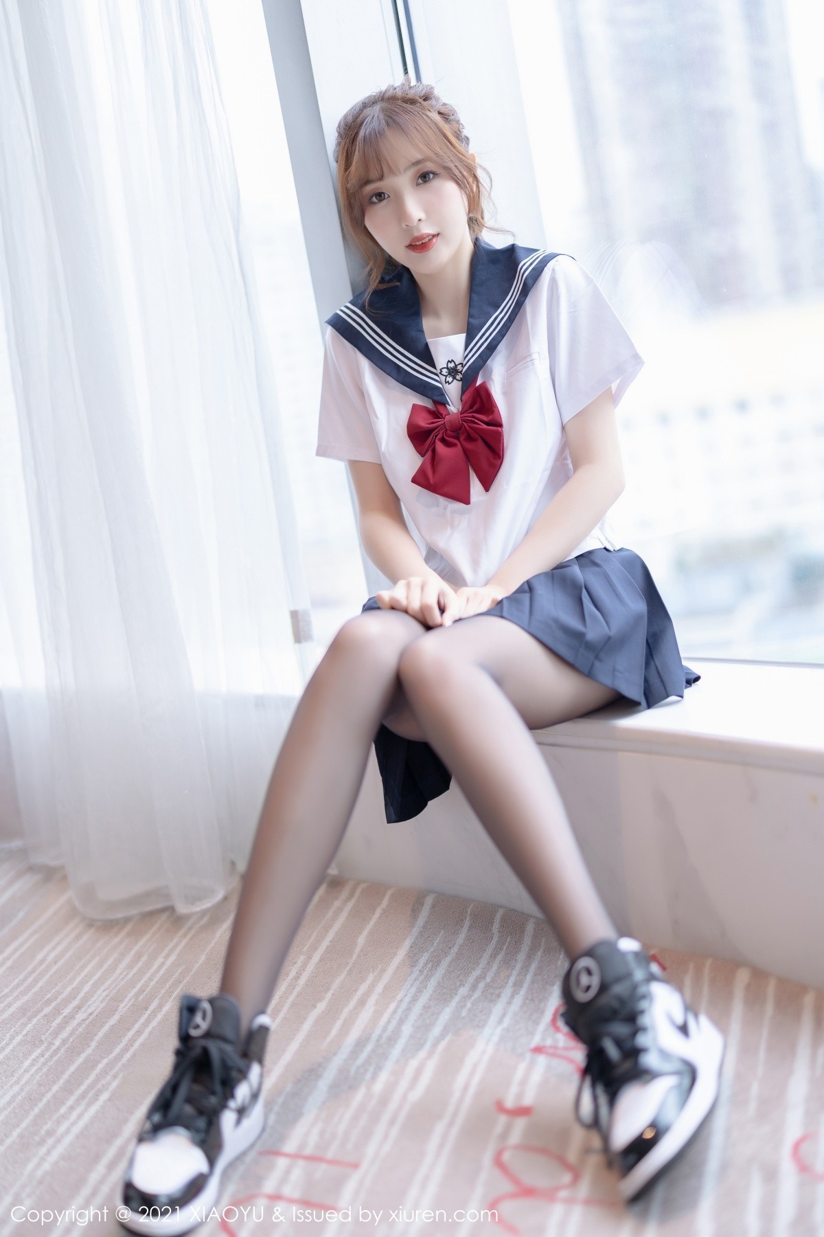 Jpxgyw.com_[XiaoYu画语界]Vol.623_模特林星阑性感JK制服半脱露开档黑丝裤袜秀翘臀撩人诱惑写真73P