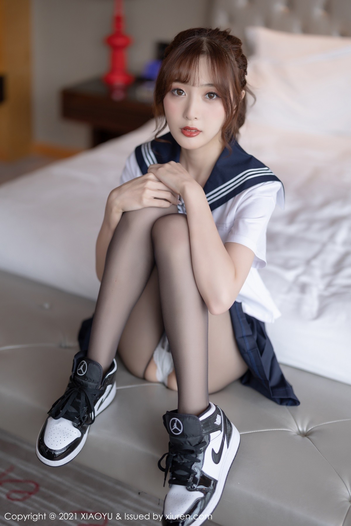 Jpxgyw.com_[XiaoYu画语界]Vol.623_模特林星阑性感JK制服半脱露开档黑丝裤袜秀翘臀撩人诱惑写真73P