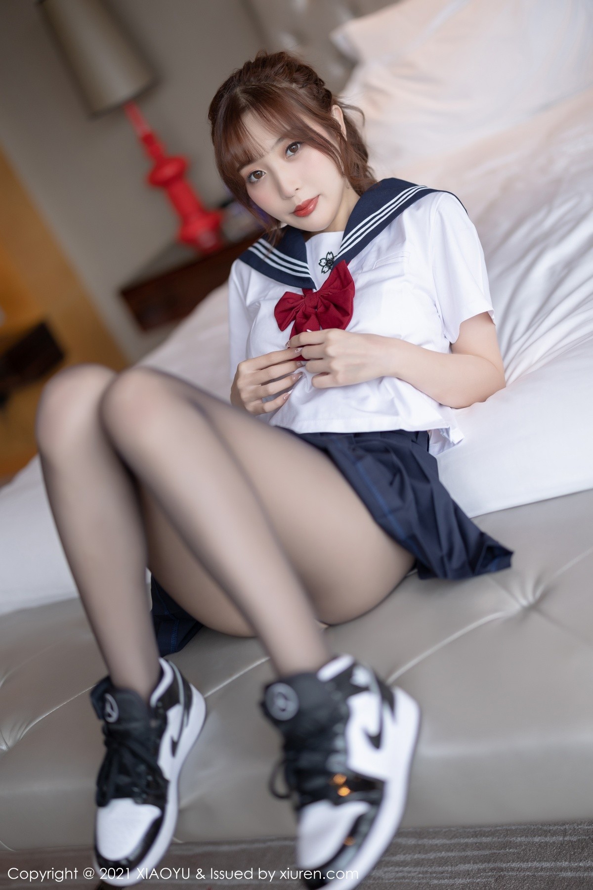 Jpxgyw.com_[XiaoYu画语界]Vol.623_模特林星阑性感JK制服半脱露开档黑丝裤袜秀翘臀撩人诱惑写真73P
